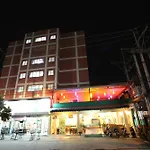 โรงแรมโฮม พัทยา โรงแรม
