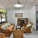 Nong Apartment Pattaya - Adults Only