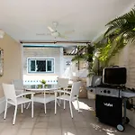 3Br Pool & Bbq Holiday Cottage