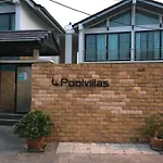 4poolvillas *