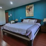 Barracuda Guesthouse