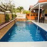 Pattaya Pool Villa 39B 300 Mater To Beach Gate