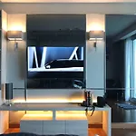 Luxurious Beachfront อพาร์ทเม้น *