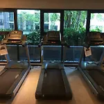 The Base Seaview อพาร์ทเม้น