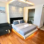 Luxurious Beachfront Apartment Pattaya