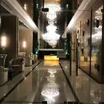 Luxurious Beachfront อพาร์ทเม้น
