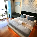Luxurious Beachfront อพาร์ทเม้น Pattaya