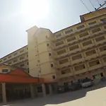 Aa Pattaya Ville Hotel