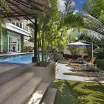 โรงแรม Tropicana Pool Pattaya