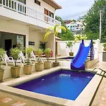 Avoca Pool