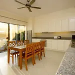 Avoca Pool 3* Pattaya