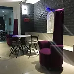 Titanic Residence-7 Minute Walk To The 4*