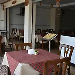 Jardin โรงแรม 3*