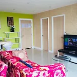 2-Bedroom Apartment In Jomtien