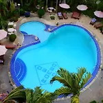 Romeo Palace โรงแรม 3*