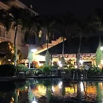 โรงแรม Romeo Palace