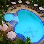 Romeo Palace โรงแรม 3*