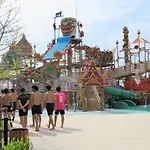 Butterfly Garden Boutique Residences A Luxury Oasis & Lifestyle Destination By Neang The Amenities Want At An Affordable Price Ex Large 1-3 Bedroom Free Wifi Rain Shower Bath Staff 24-7 อพาร์ทเม้น
