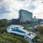 โรงแรม Tsix5 Phenomenal 5*