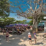 Long Beach Garden Hotel & Pavilions