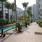 Aparthotel Arcadia Waters
