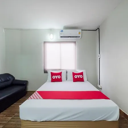 Oyo 1066 Encore Sea Side