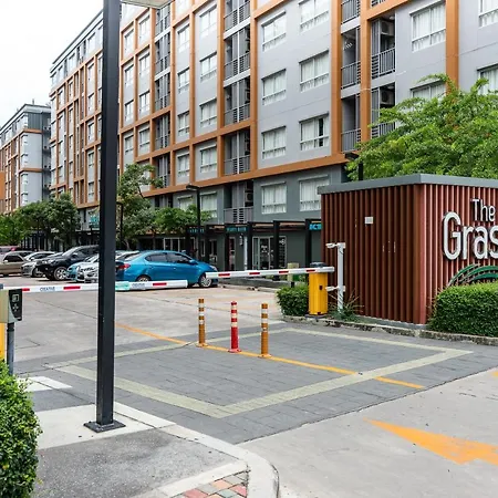 The Grass Serviced Hotel Pattaya