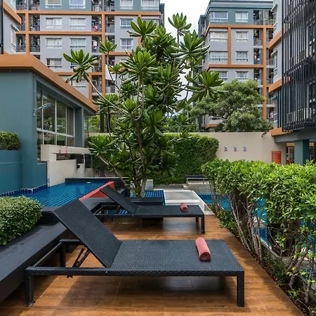 Hotel The Grass Serviced 4*