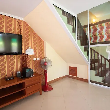 3 Bedroom Town With Private Pool Holiday home Pattaya