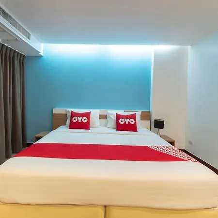 By Dee @jomtien 3* Pattaya