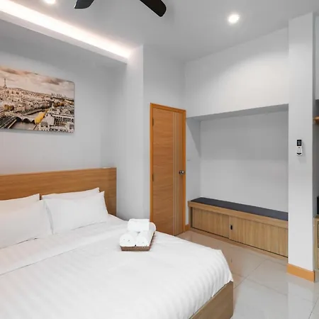 Sabai Pool 12-15 Persons 6br, Sauna, Pool Table, Karaoke, Bbq