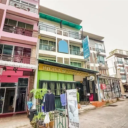 Oyo 146 Rivana Boutique By Sandara