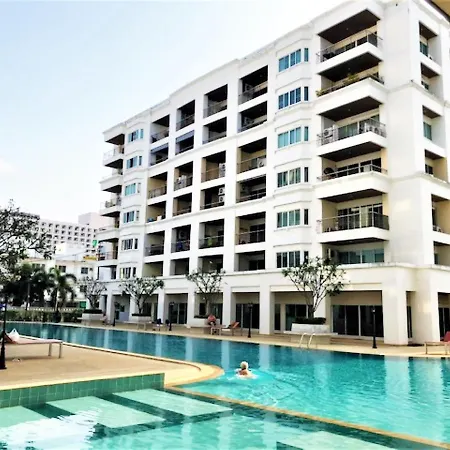 Large With Balcony - Tw Platinum Suites, Jomtien Pattaya