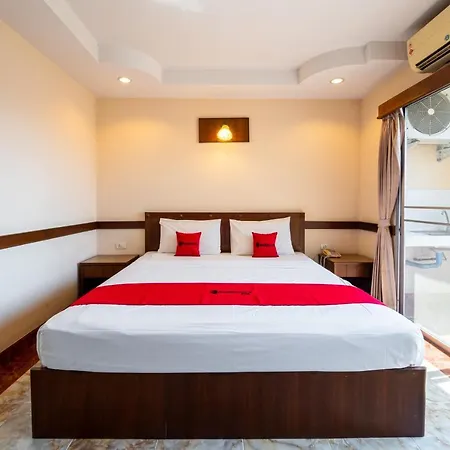 Reddoorz Navin Mansion 3 Hotel 3*