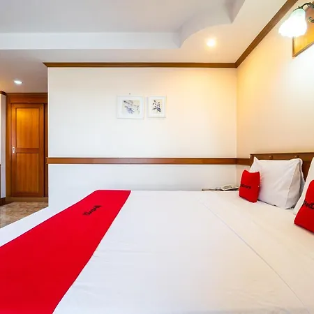 Hotel Reddoorz Navin Mansion 3 Pattaya
