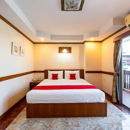 Reddoorz Navin Mansion 3 Hotel 3*
