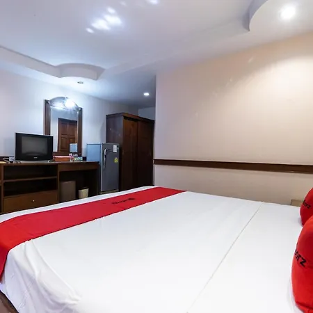 Hotel Reddoorz Navin Mansion 3 Pattaya