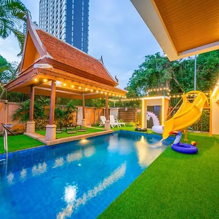 วิลล่า Bali Beach Pool Pattaya