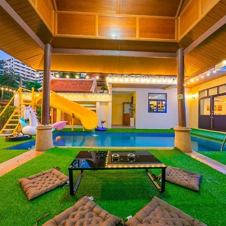 Bali Beach Pool Pattaya