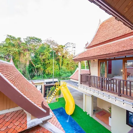 Bali Beach Pool วิลล่า Pattaya