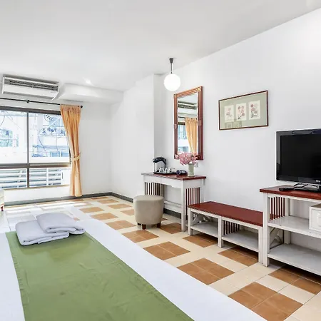 Hotel Sawasdee Sea View