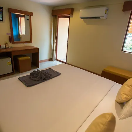 Hotel Twin Palms Pattaya, Sha Extra Certified 3*
