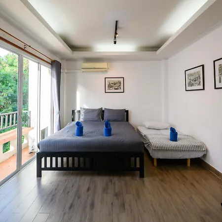 Room@gallery Pool *