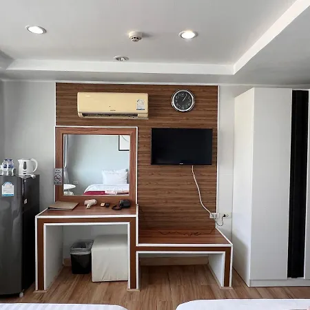 The Front Resort, Pattaya
