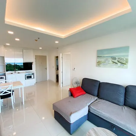 One Tower 14 By Thaiminatorpattaya *