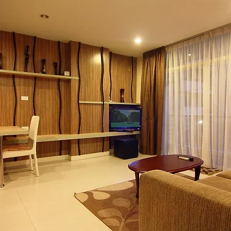 Ocean Pearl Apartment