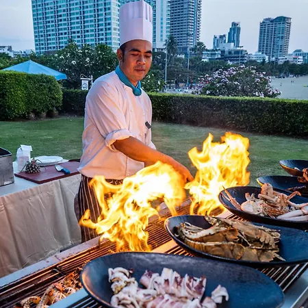 Dusit Thani Resort