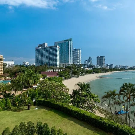 Dusit Thani 5* Pattaya
