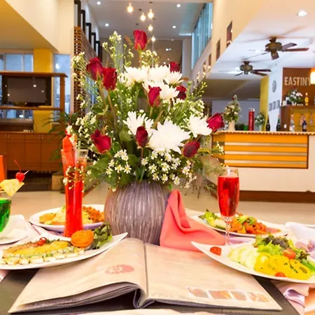 Hotel Eastiny Plaza 3*