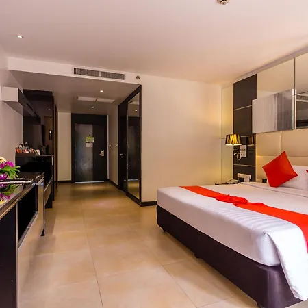 Nova Platinum Hotel 4*